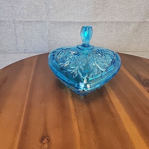 Vintage Hazel‎ Atlas Capri Blue Glass Pinwheel Triangle Lidded Candy Dish MCM - Picture 3 of 11